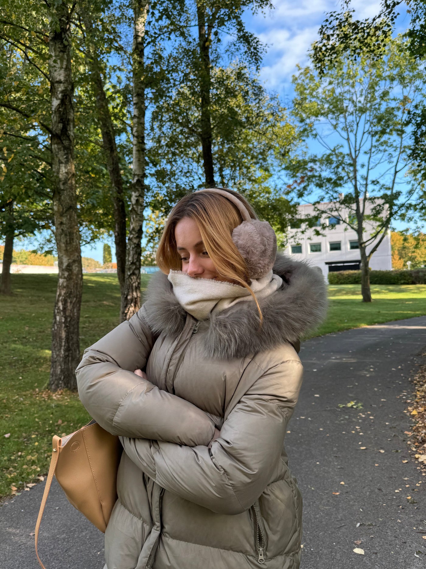 Sia plush ear warmers - Beige