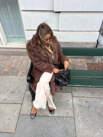 Sana lang fur jacket - Dark brown
