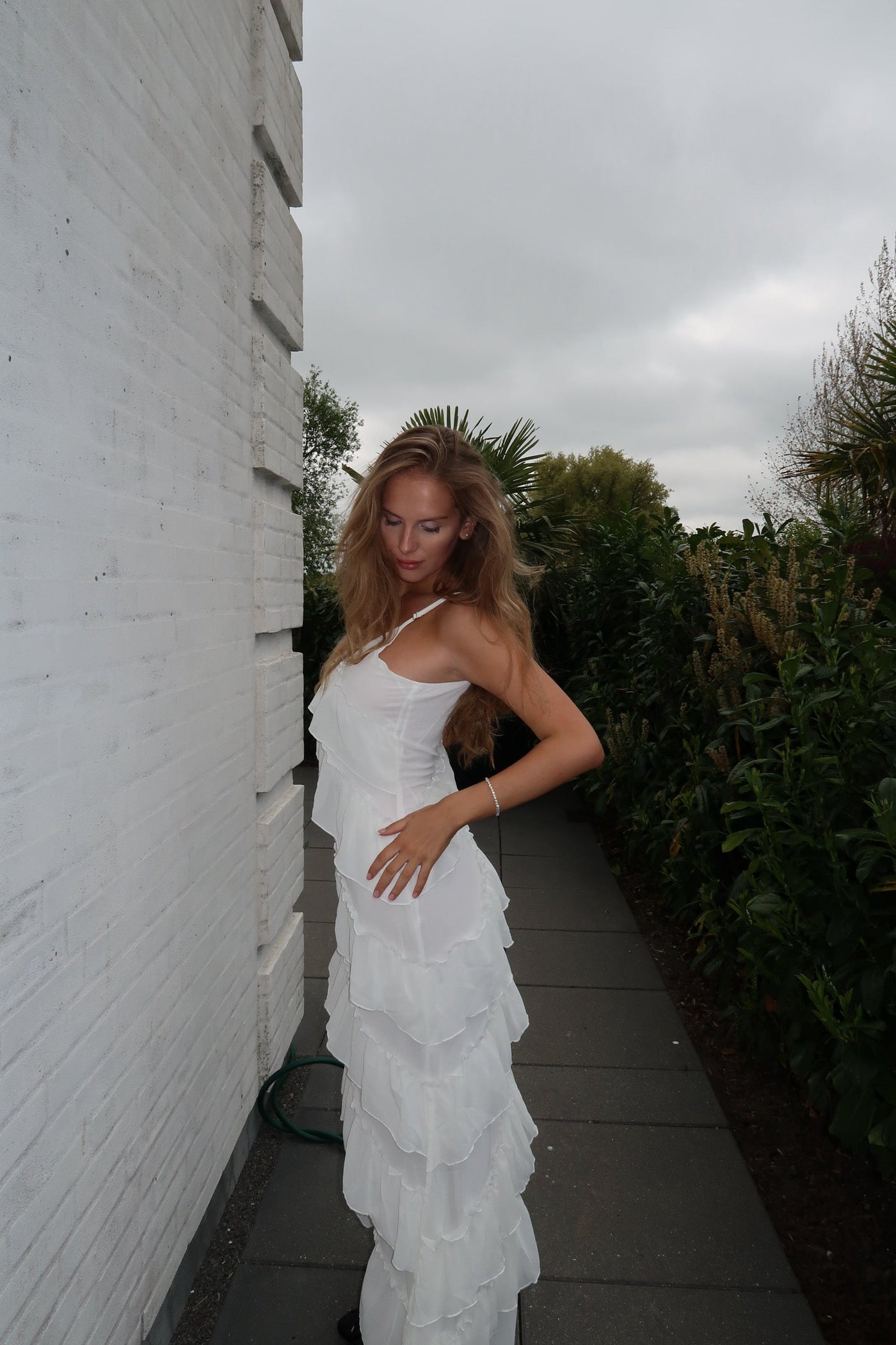 Rie maxi ruffle dress - White