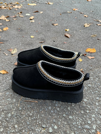 Tora platform teddy shoe - Black