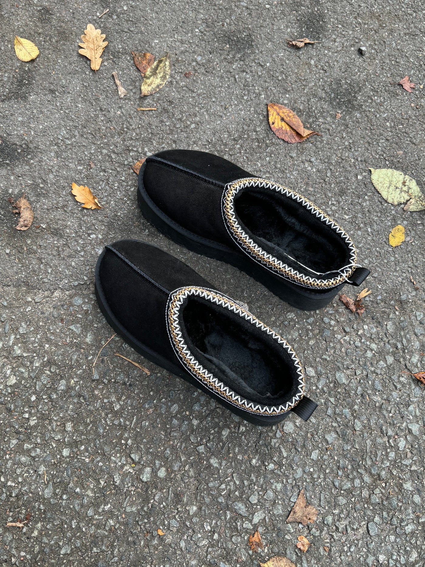 Tora platform teddy shoe - Black