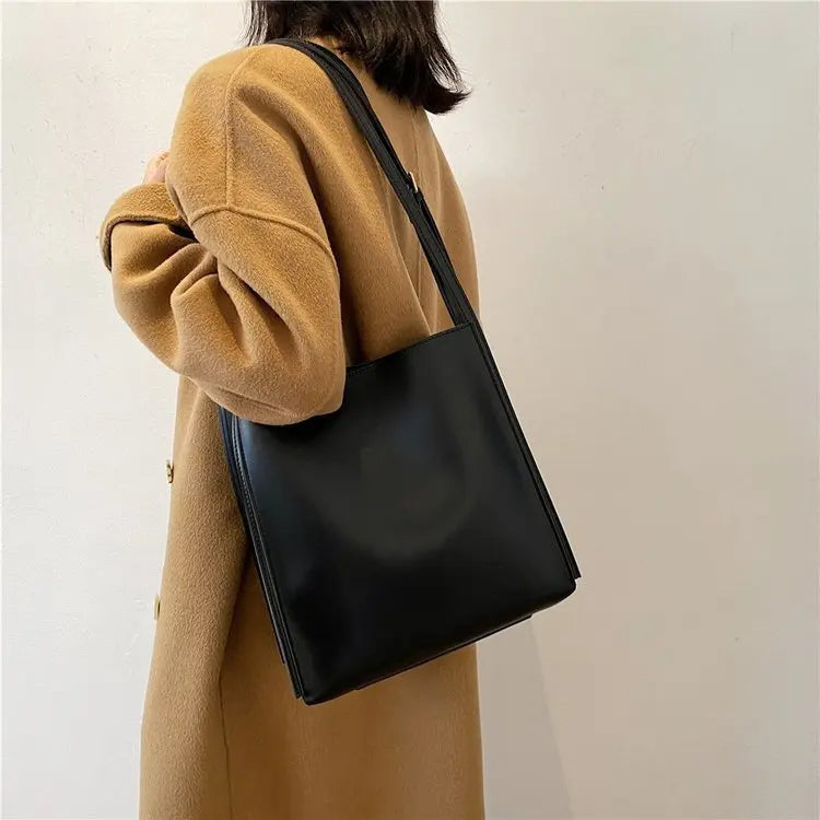 Tote Louvre